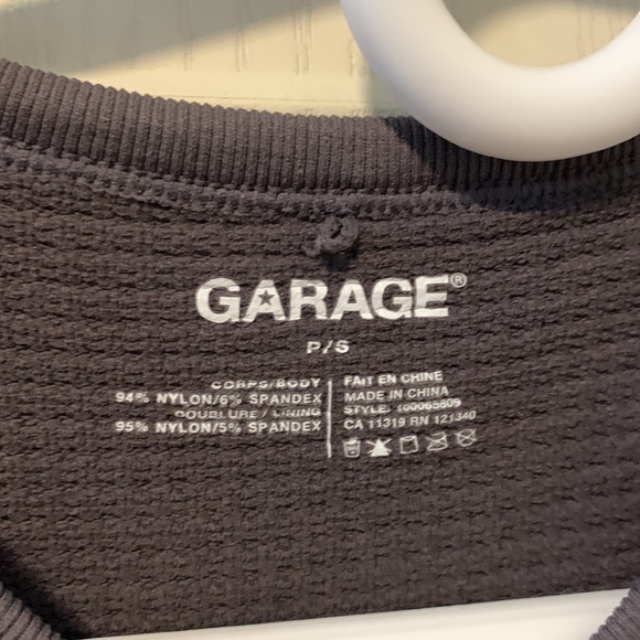 garage waffle print crop top - Picture 3 of 3